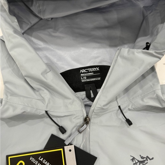 Arcteryx Beta LT Jacket Men’s Large - Picture 3 of 3